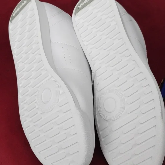 Throwback Reebok - Picture 5 of 5